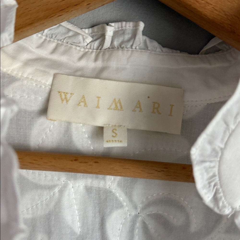 Waimari Magnolia Floral Button-Up Blouse Small - Picture 10 of 13